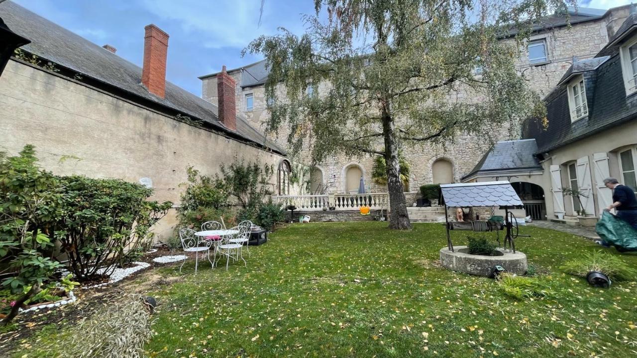 Au Puits De L'Abbaye Apartment Bourges Exterior photo